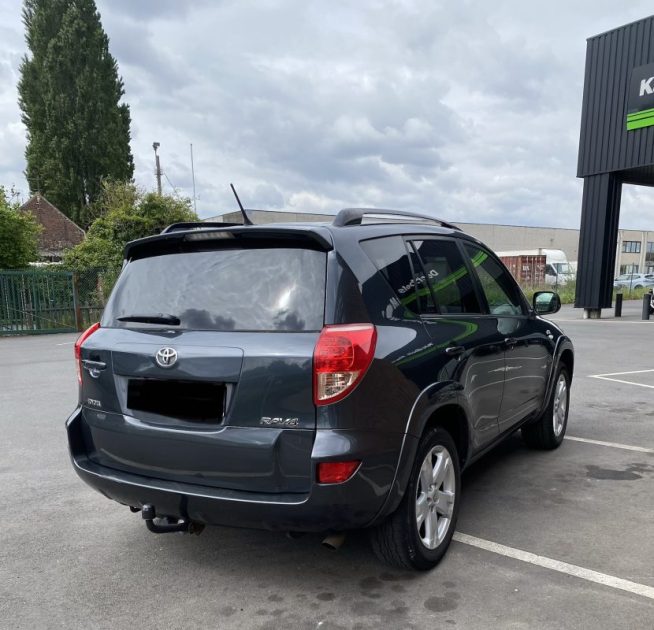 TOYOTA RAV4 2.2 D4D 177 CV  2006