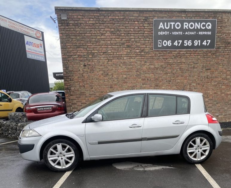 RENAULT MEGANE 2.0 TURBO LUXE PRIVILEGE 