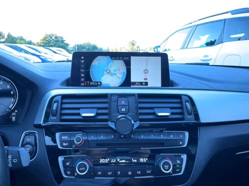 BMW SERIE 1 118i Pack M PERFORMANCE PHASE 2 LCI / TOUT OPTION /  30 000km