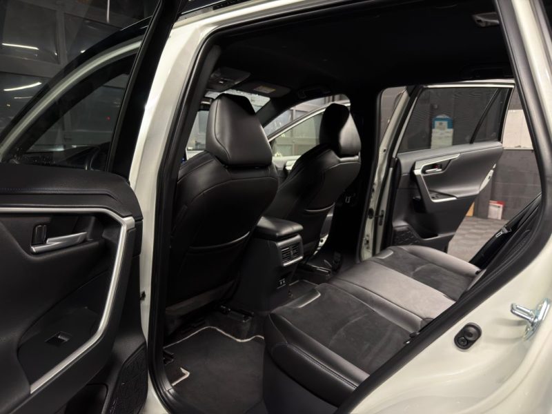 TOYOTA RAV4 V COLLECTION MY21 2.5 VVT-iE 16V 218 Cv Hybrid E-CVT 2WD - GARANTIE 1 AN