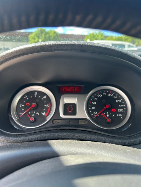 RENAULT CLIO III 1.5 DCI 85 EXCEPTION ESTATE 