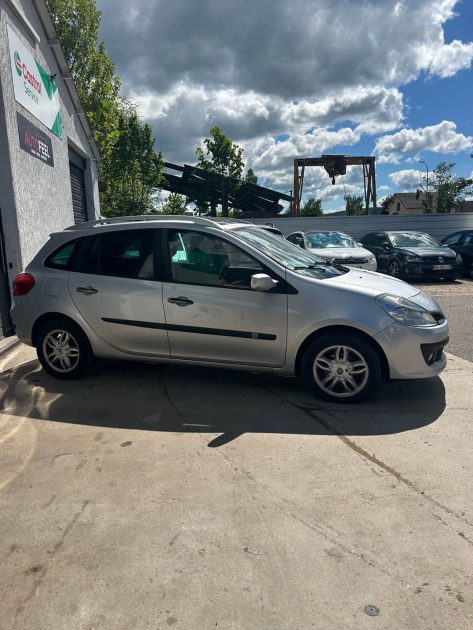 RENAULT CLIO III 1.5 DCI 85 EXCEPTION ESTATE 