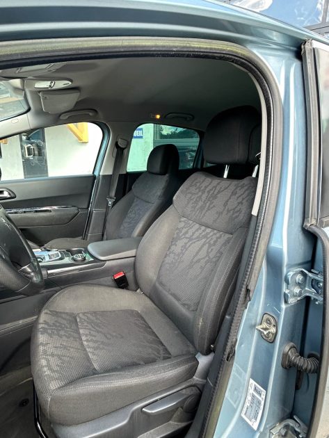 PEUGEOT 3008 2.0 E-HDI HYBRIDE 200CH 