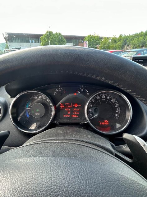 PEUGEOT 3008 2.0 E-HDI HYBRIDE 200CH 