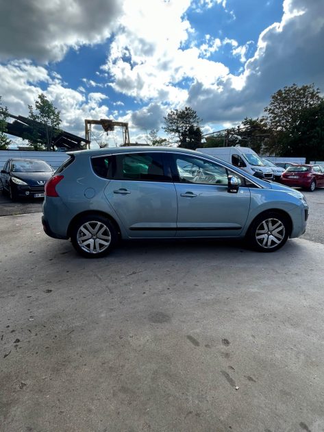 PEUGEOT 3008 2.0 E-HDI HYBRIDE 200CH 