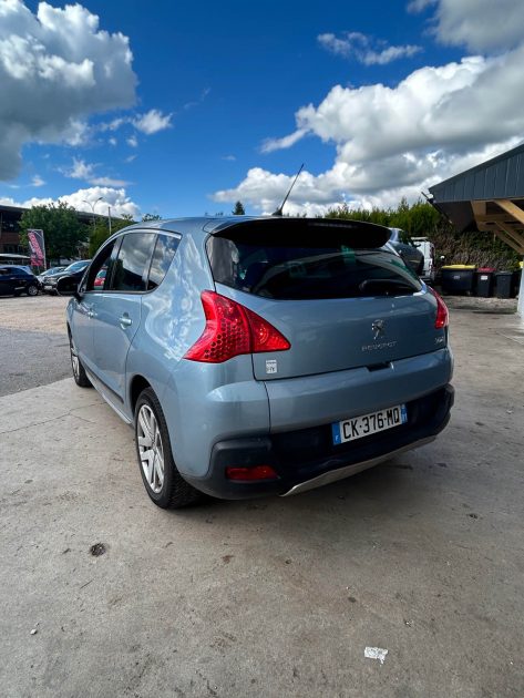 PEUGEOT 3008 2.0 E-HDI HYBRIDE 200CH 