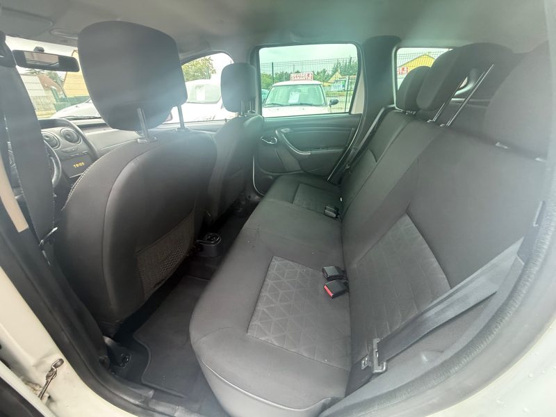 DACIA DUSTER PRESTIGE PHASE 2 1.2I - 16V TURBO TCE 125CV 4X2 2015