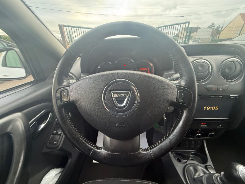 DACIA DUSTER PRESTIGE PHASE 2 1.2I - 16V TURBO TCE 125CV 4X2 2015