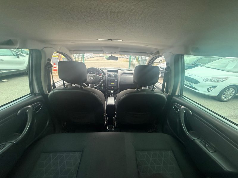 DACIA DUSTER PRESTIGE PHASE 2 1.2I - 16V TURBO TCE 125CV 4X2 2015