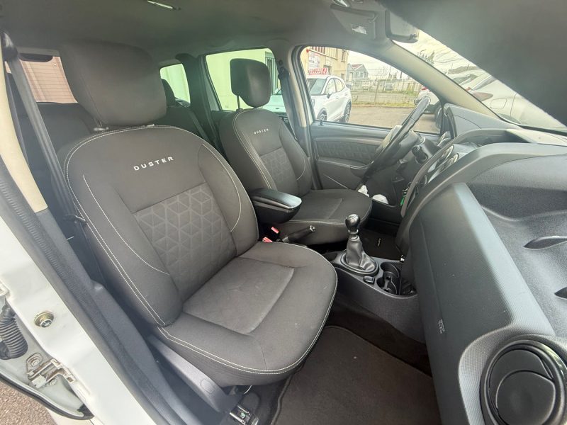 DACIA DUSTER PRESTIGE PHASE 2 1.2I - 16V TURBO TCE 125CV 4X2 2015
