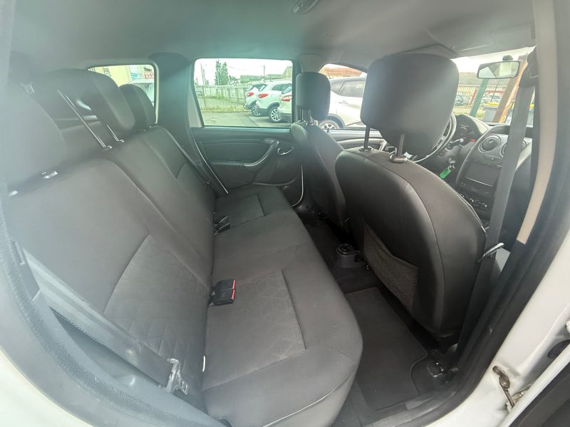 DACIA DUSTER PRESTIGE PHASE 2 1.2I - 16V TURBO TCE 125CV 4X2 2015