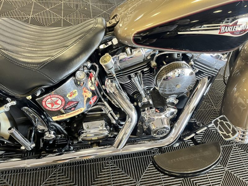 HARLEY.DAV FLSTCI SOFTAIL HERITAGE 1450 2005