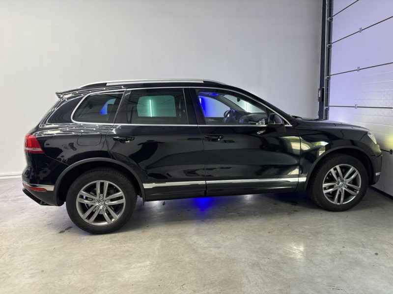 VOLKSWAGEN TOUAREG R-Line · 3.0 V6 TDI 204ch BlueMotion Technology 4Motion - Garantie 12 mois