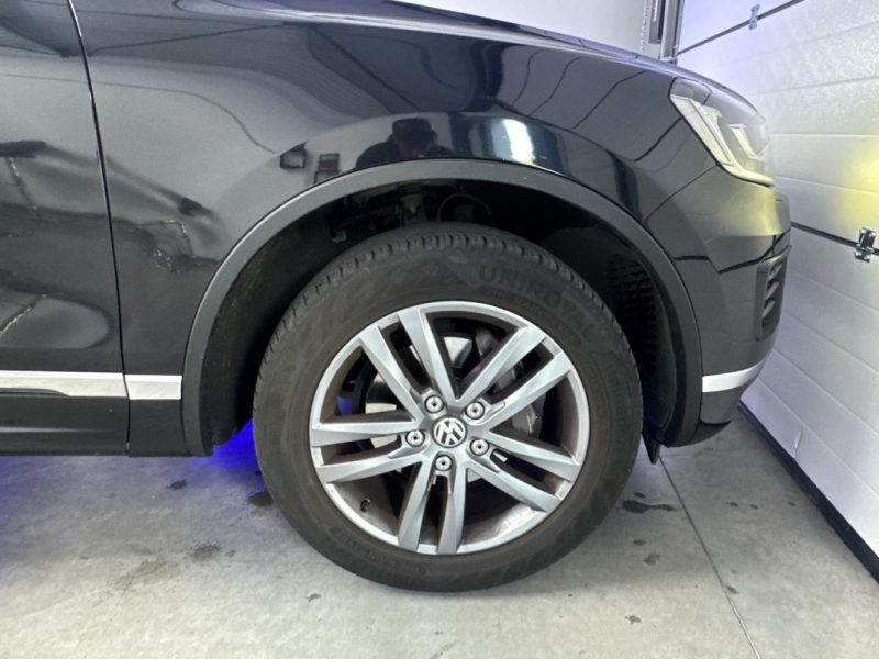 VOLKSWAGEN TOUAREG R-Line · 3.0 V6 TDI 204ch BlueMotion Technology 4Motion - Garantie 12 mois