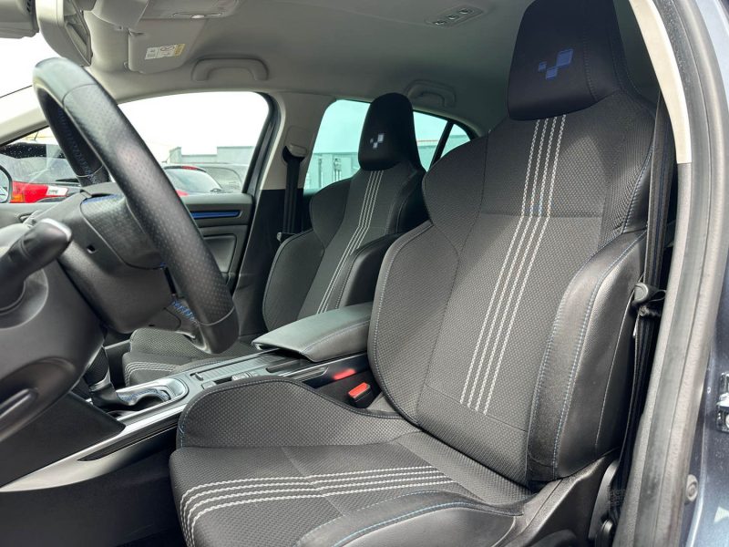 RENAULT MEGANE IV 1.2 TCE 130CH GT LINE EDC 2017