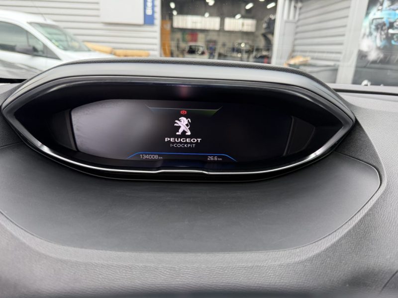 PEUGEOT 3008 II HYBRID 225CH Allure E-EAT8 2021