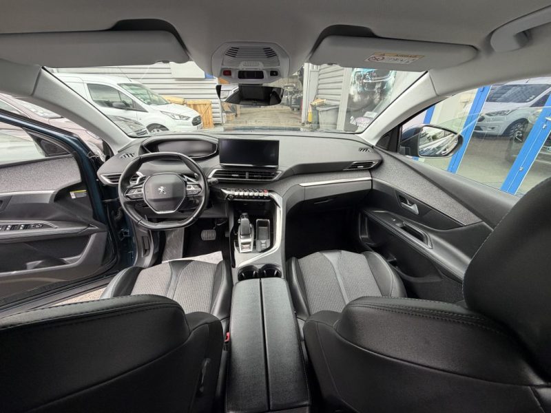 PEUGEOT 3008 II HYBRID 225CH Allure E-EAT8 2021