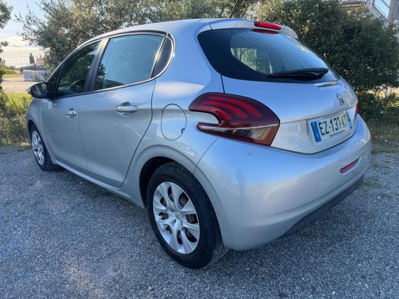 PEUGEOT 208 I 1.2 VTI 70 Cv LIKE
