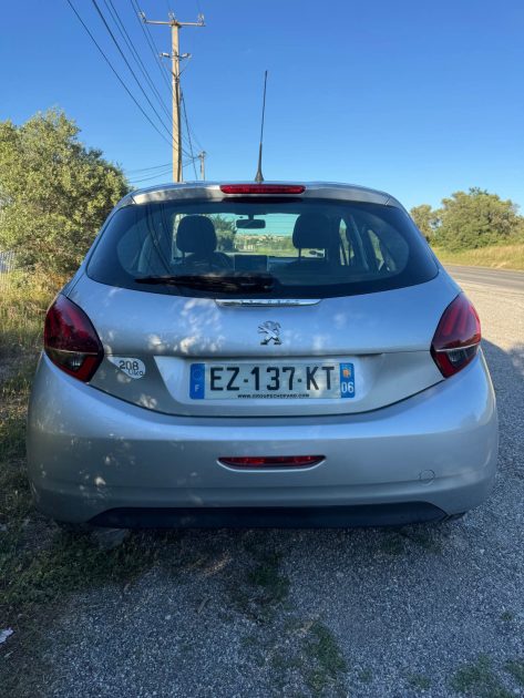 PEUGEOT 208 I 1.2 VTI 70 Cv LIKE