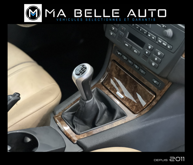 BMW X3 Xdrive20d 150 Pack Luxe 4x4 / E83 / cuir gps radar JA17 / 150 euros mensuel