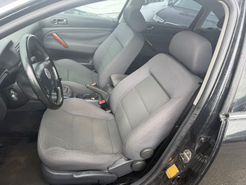 VOLKSWAGEN PASSAT CONFORT 1.9 TDI 130CH GARANTIE