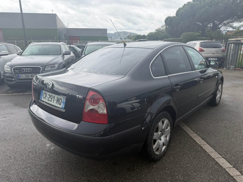 VOLKSWAGEN PASSAT CONFORT 1.9 TDI 130CH GARANTIE