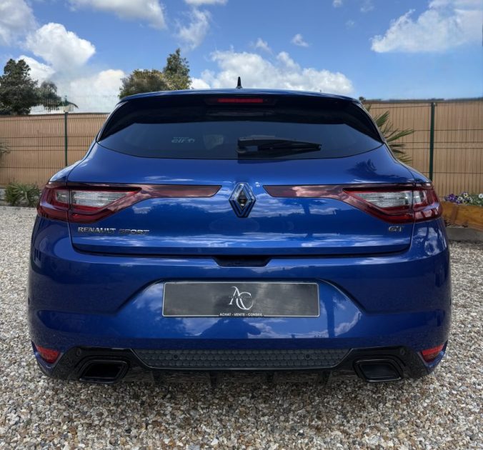 RENAULT MEGANE GT EDC 1.6 205ch SIÈGES CHAUFFANT / TOIT OUVRANT / PACK BOSE