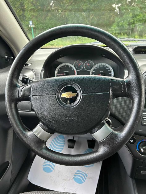 CHEVROLET AVEO 1.2I 84CH 16V HATCHBACK FAIBLE KILOMETRAGE