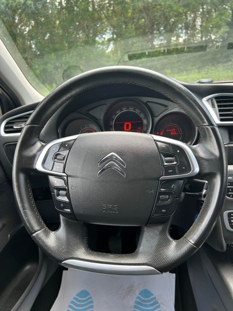 CITROEN C4 1.6 HDI 110 CONFORT  2012