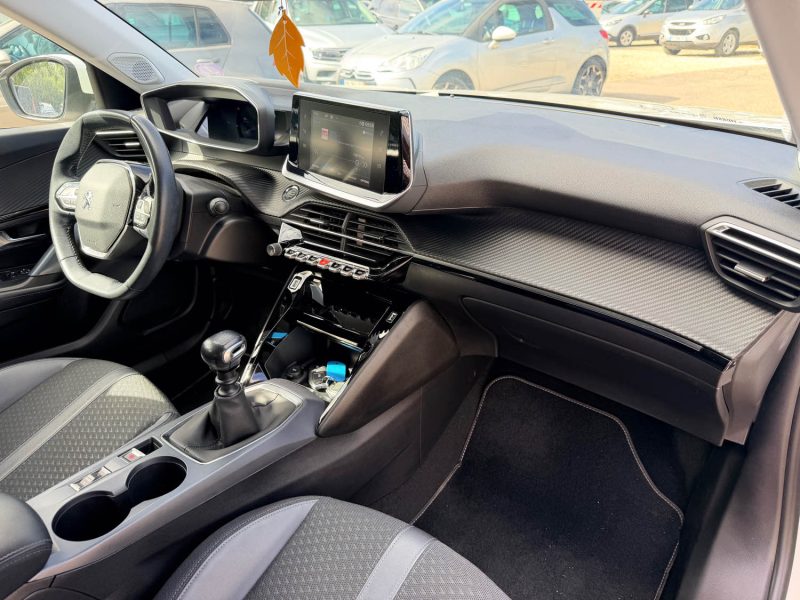 PEUGEOT 2008 1.2 TURBO 130 S&S BVM6 ALLURE 57MKM
