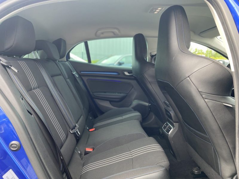 RENAULT MEGANE IV 1.2 TCE 130CH GT LINE BVM6 / Led D'Ambiance - Caméra De Recul