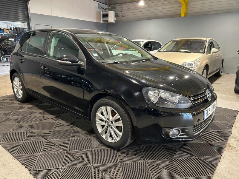 VOLKSWAGEN GOLF 1.6 TDI 105CH