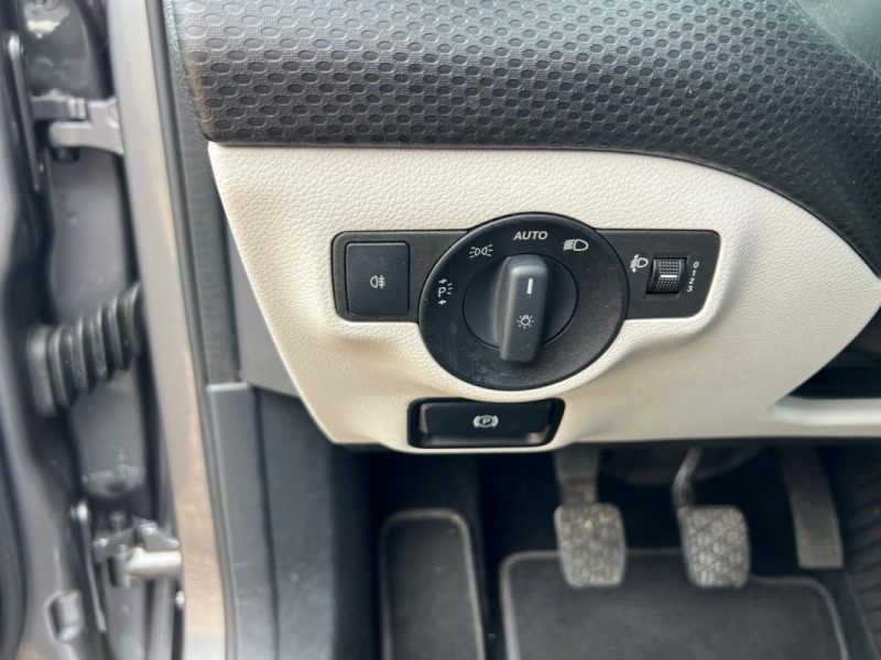 MERCEDES CLASSE A180 i 122 ch Intuition
