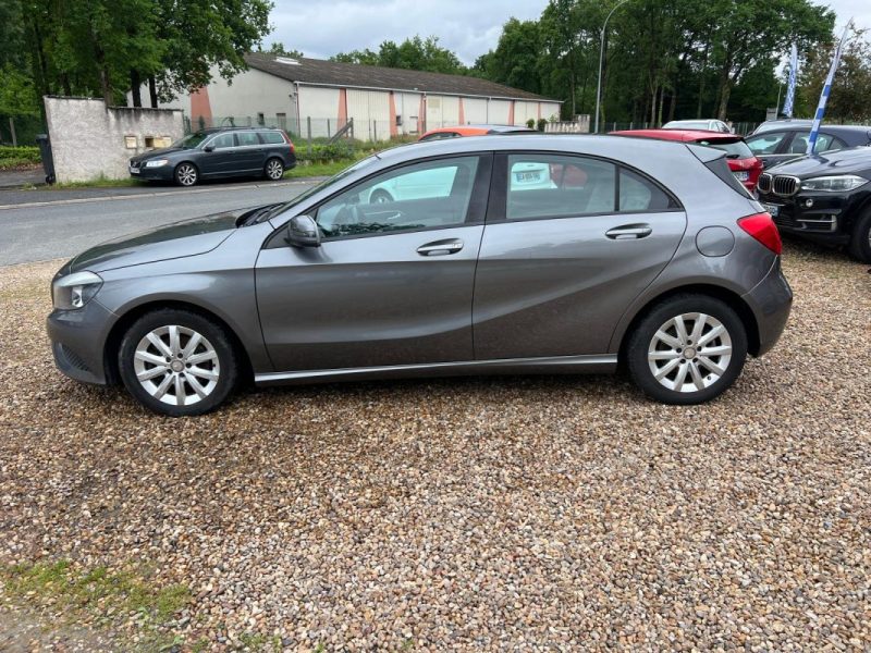 MERCEDES CLASSE A180 i 122 ch Intuition