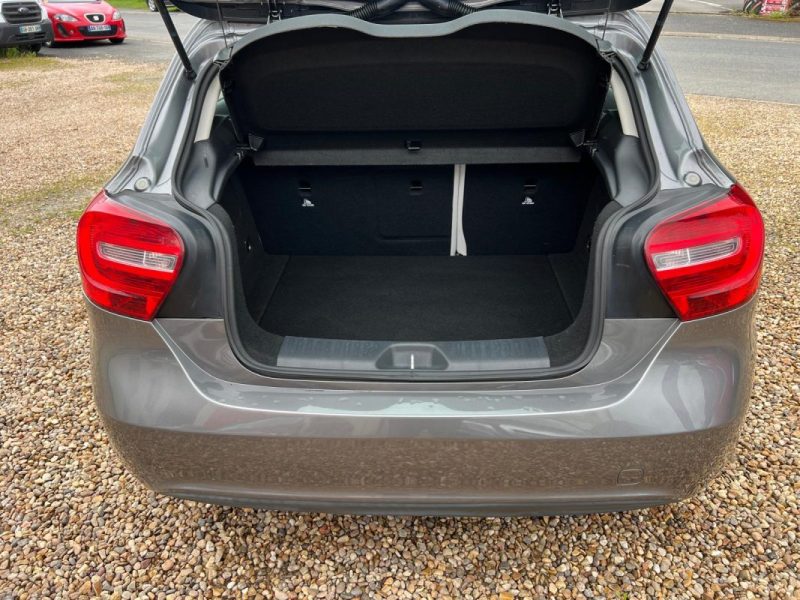 MERCEDES CLASSE A180 i 122 ch Intuition