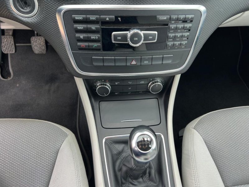 MERCEDES CLASSE A180 i 122 ch Intuition