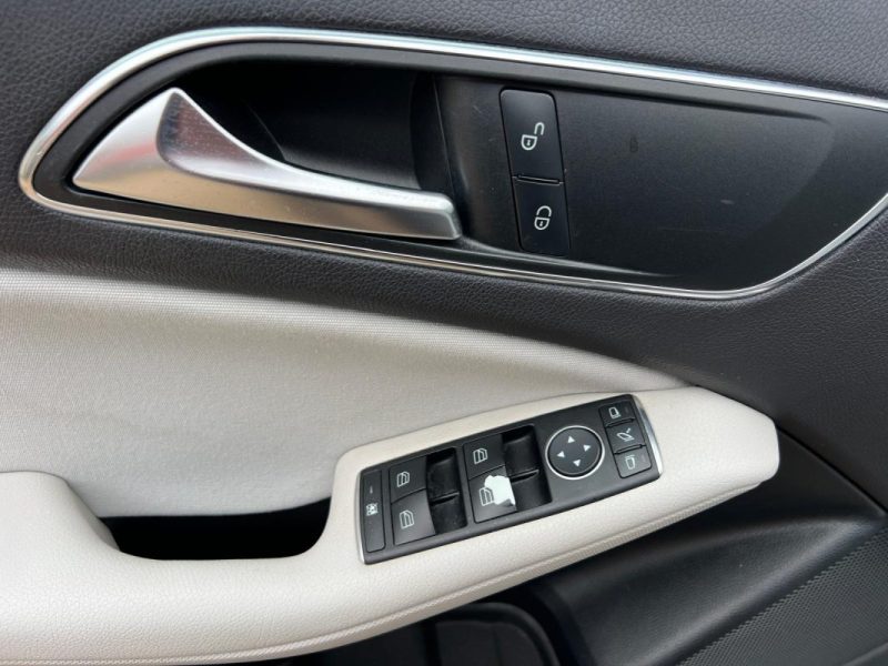 MERCEDES CLASSE A180 i 122 ch Intuition