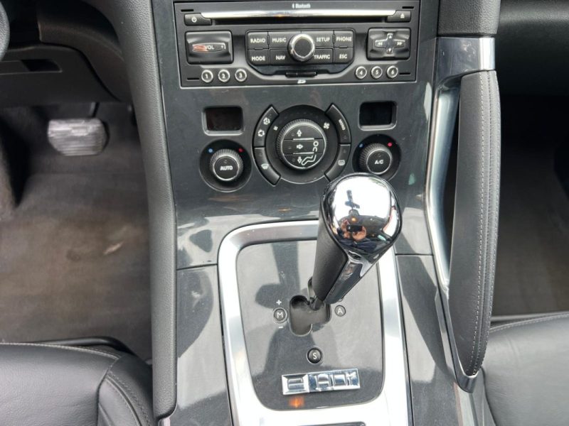PEUGEOT 3008 1.6 E-HDi 16v 112 ch FELINE BMP6