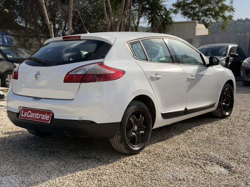 RENAULT MEGANE 3 1.5 DCI 2011