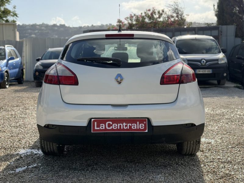 RENAULT MEGANE 3 1.5 DCI 2011
