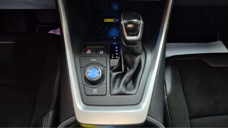 TOTOYA RAV4 SUV HYBRIDE 222cv AWD COLLECTION/1 ERE MAIN/TVA RECUPERABLE