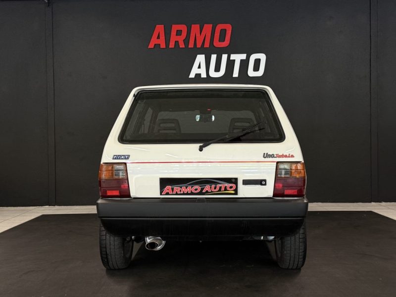 FIAT UNO TURBO IE 105 ch