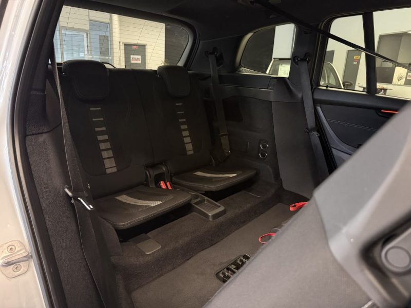 BMW SERIE 2 GRAN TOURER (F46) 218 dA 150 ch Sport BVA 7places