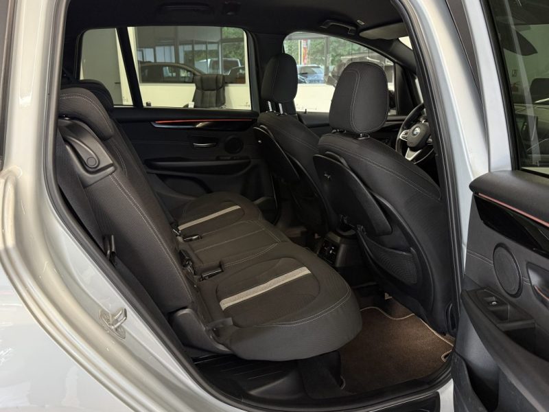 BMW SERIE 2 GRAN TOURER (F46) 218 dA 150 ch Sport BVA 7places