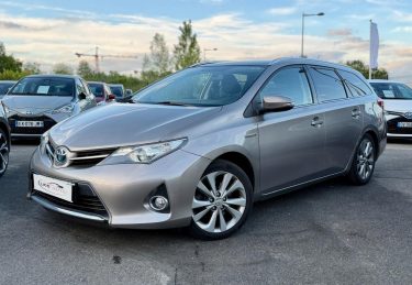 TOYOTA AURIS TOURING SPORTS 1.8 HYBRID 136h SKYVIEW / TOIT PANO