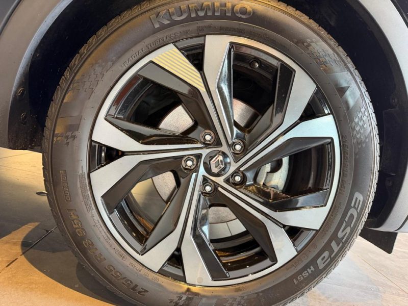 RENAULT ARKANA 145 E-TECH ENGINEERED / TOIT OUVRANT / BOSE / ATTELAGE  2023