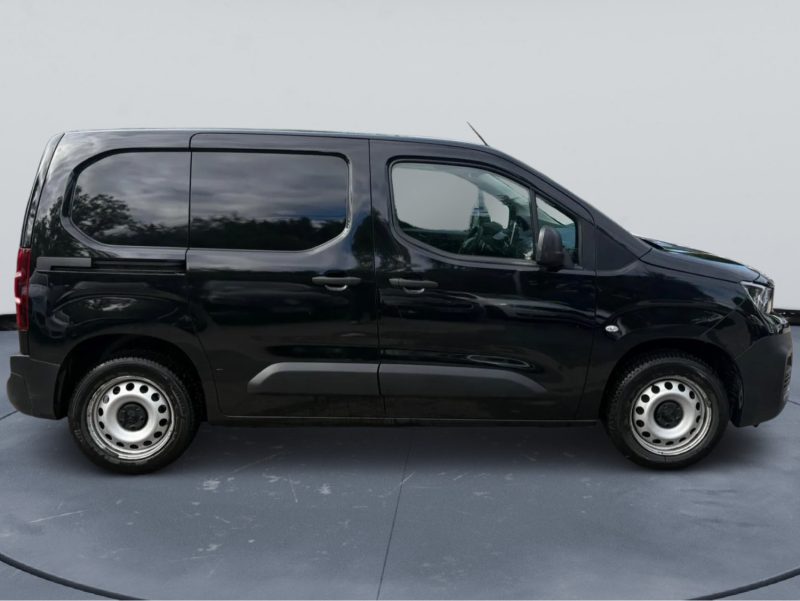 PEUGEOT PARTNER HDI 130 EAT8 