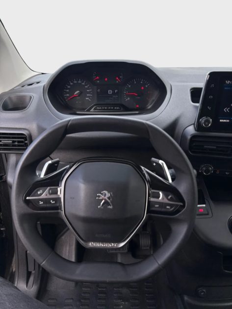 PEUGEOT PARTNER HDI 130 EAT8 