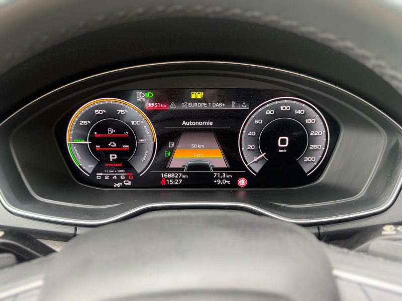 AUDI Q5 50 TFSI E 299CH  EXECUTIVE QUATTRO S TRONIC  07/2021 HYBRIDE RECHARGEABLE 
