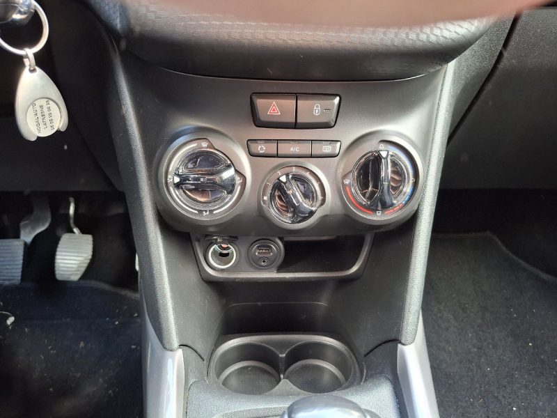 PEUGEOT 2008 1.2 PURETECH 82CH STYLE